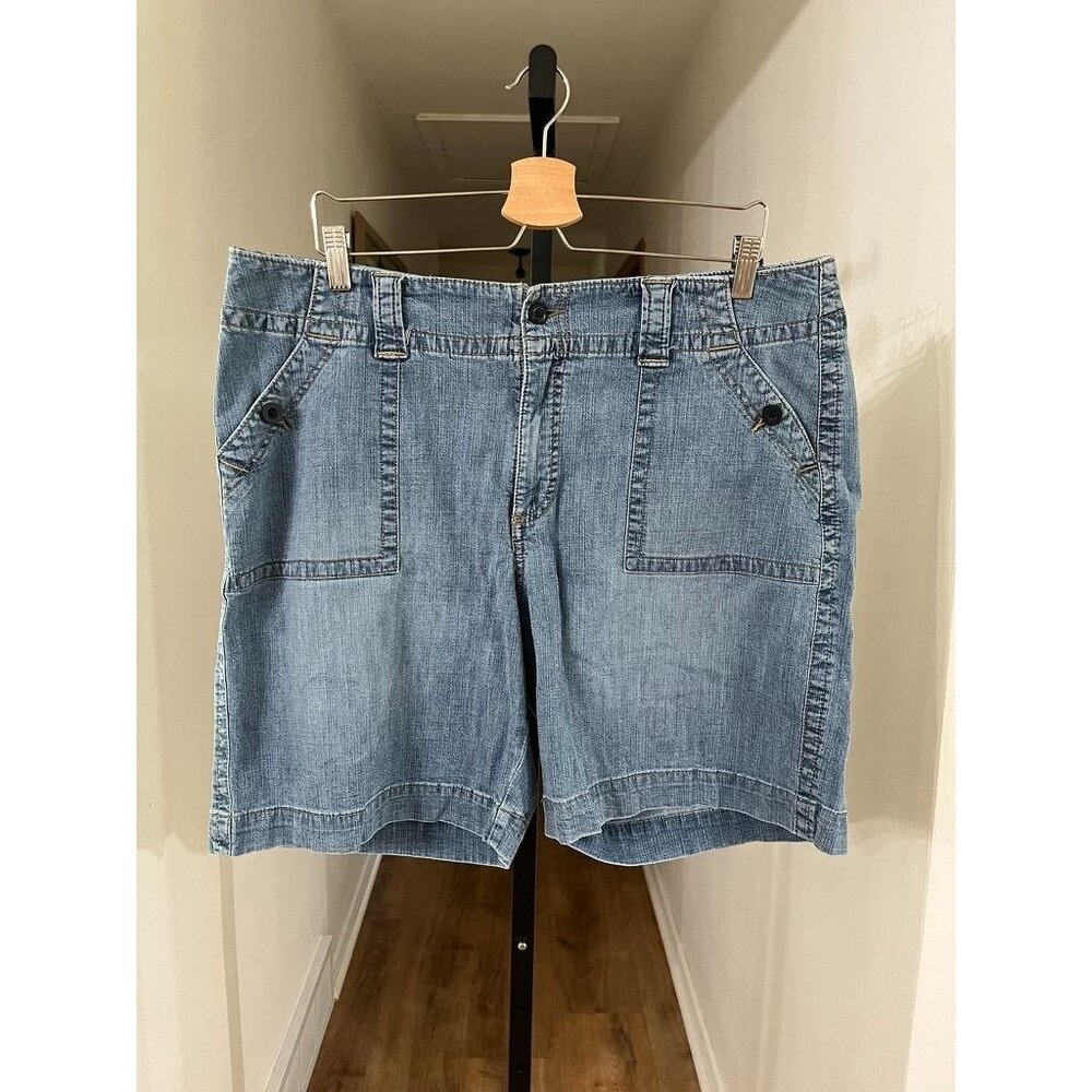 EUC  Riders by Lee Denim Shorts